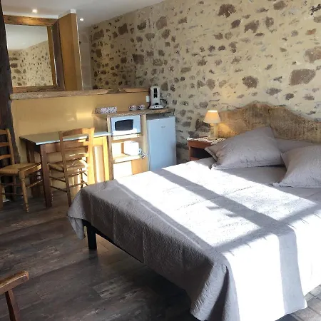 Le Sécadou  Et Le Grenier - Ecuries De St Maurice