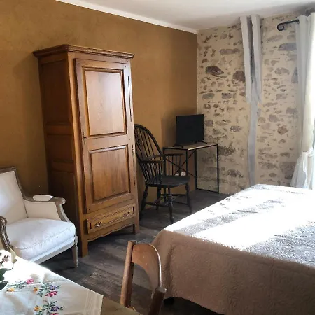 Le Sécadou  Et Le Grenier - Ecuries De St Maurice